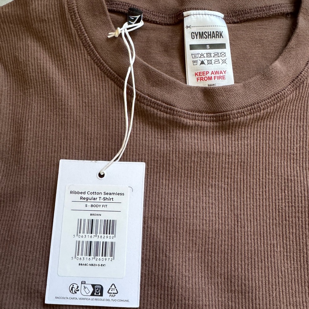 Gymshark Ribbed Seamless T-Shirt - Picture 3 of 3